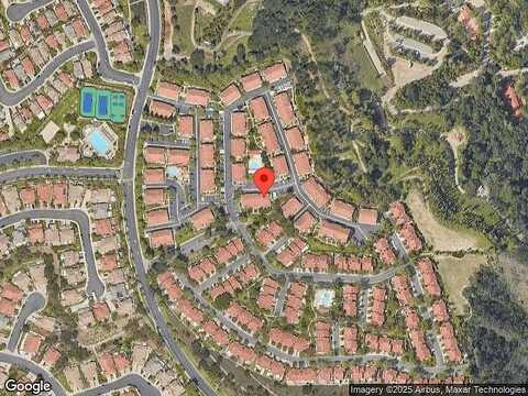 Canyon Lake Dr, Lake Forest, CA 92679
