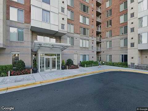 Gallows Rd, Vienna, VA 22180