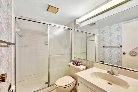 Nw 49Th Ave, Lauderdale Lakes, FL 33313