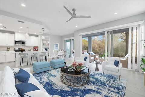 Seychelles Dr, Naples, FL 34112