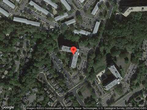 Pimmit Dr, Falls Church, VA 22043