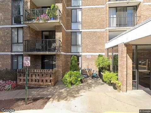 Pimmit Dr, Falls Church, VA 22043