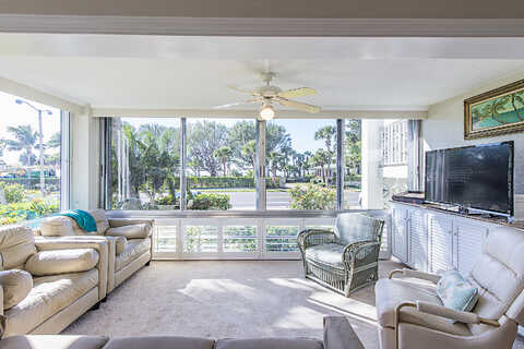 Gulf Shore Blvd N, Naples, FL 34102