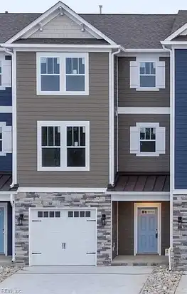 Dons, CHESAPEAKE, VA 23320