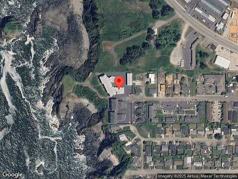 Moore St, Brookings, OR 97415
