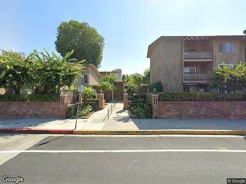 Montecito Rd, Seal Beach, CA 90740