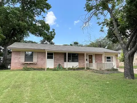 Glenn, EULESS, TX 76039
