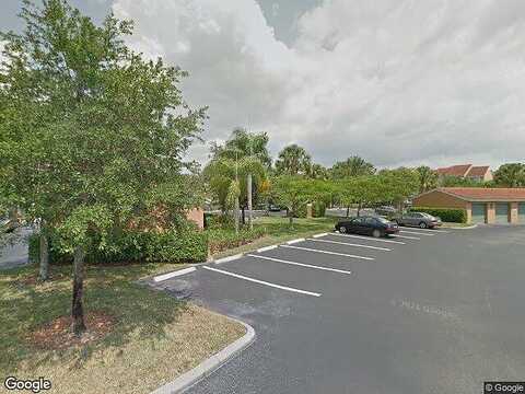Wildwood Lakes Blvd, Naples, FL 34104