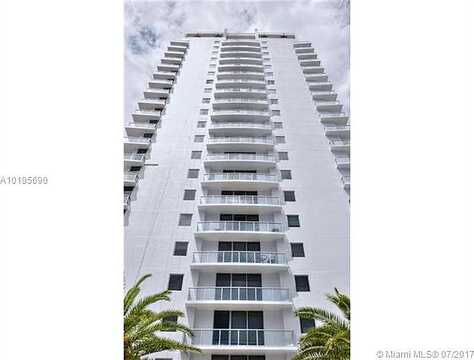 Brickell Ave, Miami, FL 33131