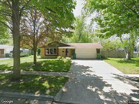 Holly, CEDARBURG, WI 53012