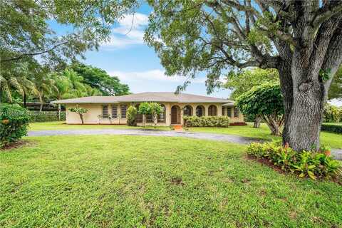 142Nd, PALMETTO BAY, FL 33176