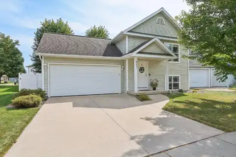 Robin, SUN PRAIRIE, WI 53590