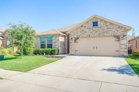 Meadow Scape, BURLESON, TX 76028