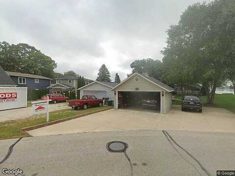 Tichigan, WATERFORD, WI 53185