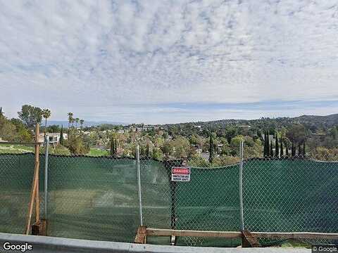 Medina, WOODLAND HILLS, CA 91364
