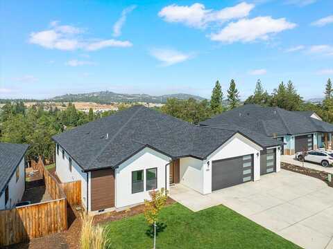 Arrowhead, EAGLE POINT, OR 97524