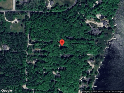 Oak, WEST BEND, WI 53095
