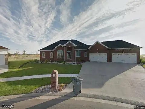 21St, MOORHEAD, MN 56560