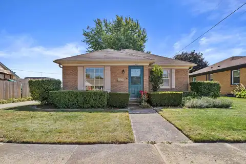 Mitchell, RACINE, WI 53403