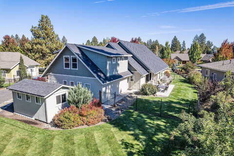 Avery, BEND, OR 97702