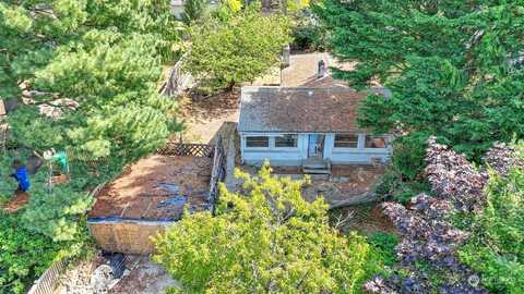 12Th, SHORELINE, WA 98155
