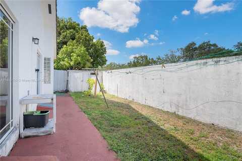 88Th, MIAMI LAKES, FL 33018