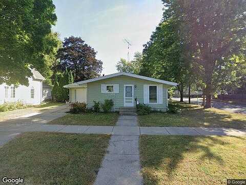 Knapp, MENOMONIE, WI 54751