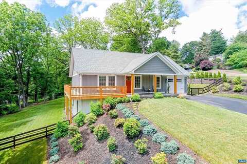 Hillside, STAUNTON, VA 24401