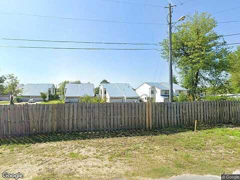 Singleton Cir, Panama City, FL 32404