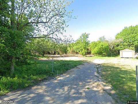 Oak St, Cleburne, TX 76031