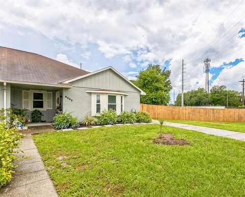 Laurel Dale, TAMPA, FL 33618