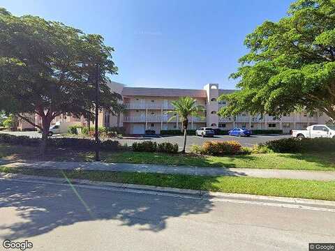 Forest Lakes, NAPLES, FL 34105
