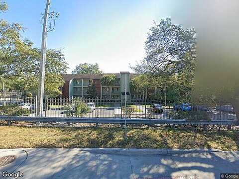 Escondido Cir, Altamonte Springs, FL 32701