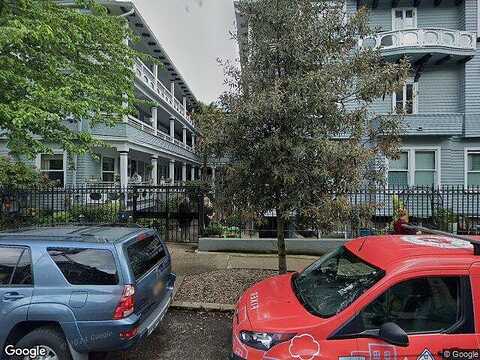 Nw Irving St, Portland, OR 97210