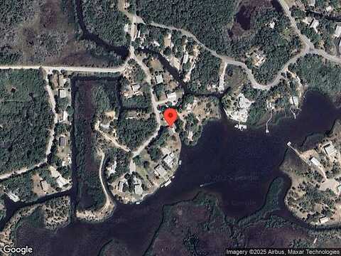 S Wallace Pt, Crystal River, FL 34429