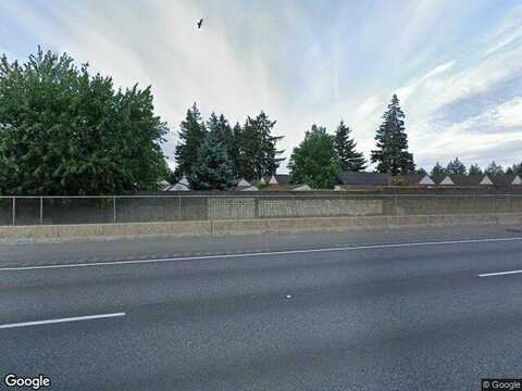 Ne Sacramento St, Portland, OR 97230
