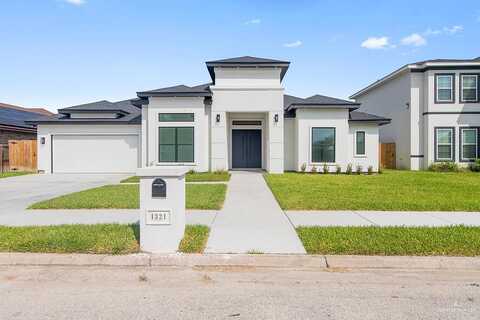 White Oak Dr, Harlingen, TX 78552