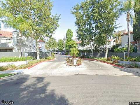 Tivoli Ln, Simi Valley, CA 93065