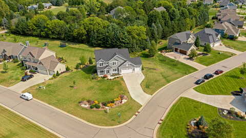 Woodleaf, PEWAUKEE, WI 53072