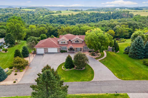 Three Town, LA CROSSE, WI 54601