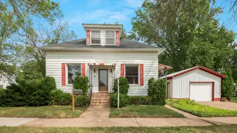 Pearl, CHIPPEWA FALLS, WI 54729