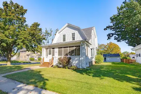 Short, FORT ATKINSON, WI 53538