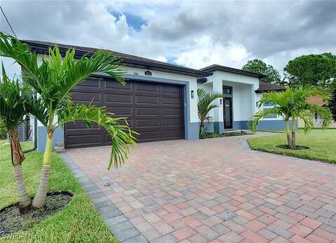 8Th, LEHIGH ACRES, FL 33976