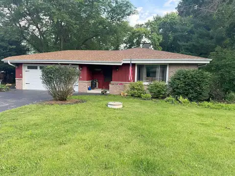 Clover, OCONOMOWOC, WI 53066