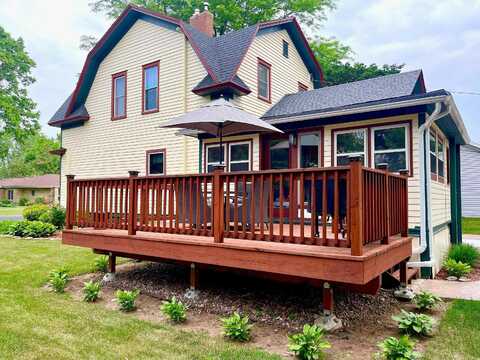 1St, PORT EDWARDS, WI 54469