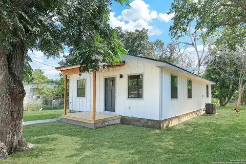 Washington, INGRAM, TX 78025