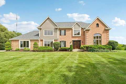 Whilton, MEQUON, WI 53097