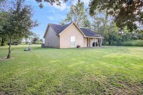 Main, WINNIE, TX 77665