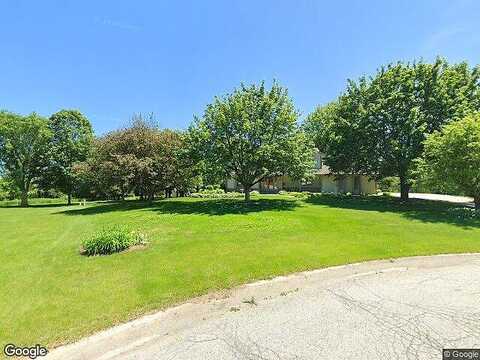 Elmwood Way, HUBERTUS, WI 53033