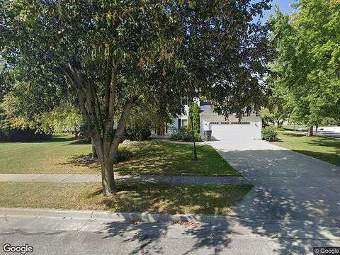 Lake Park, PEWAUKEE, WI 53072